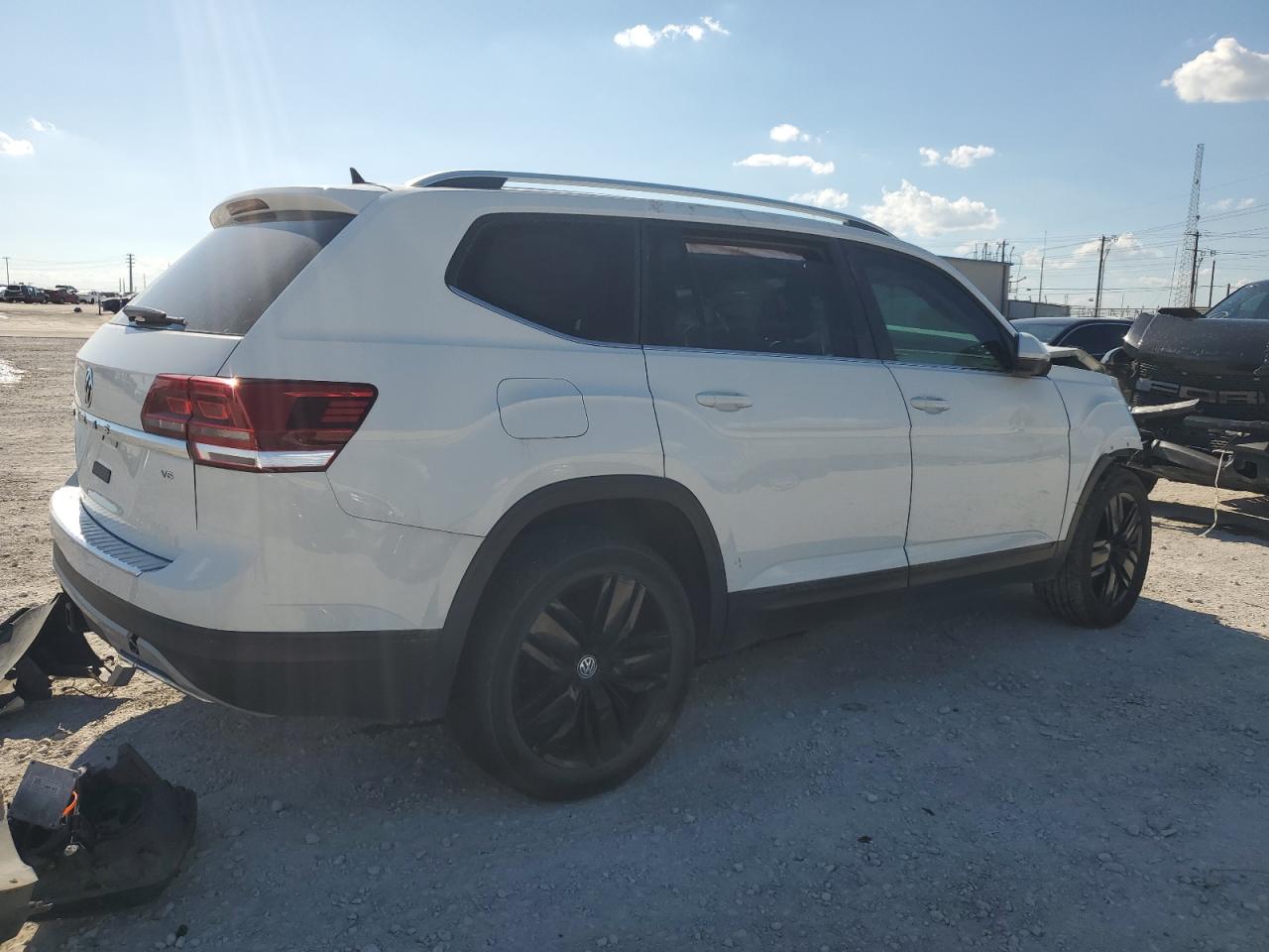 2019 Volkswagen Atlas Se vin: 1V2WR2CA3KC622544