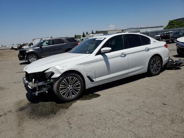 VIN WBAJA9C53JB034496 2018 BMW 5 Series, 530E no.1