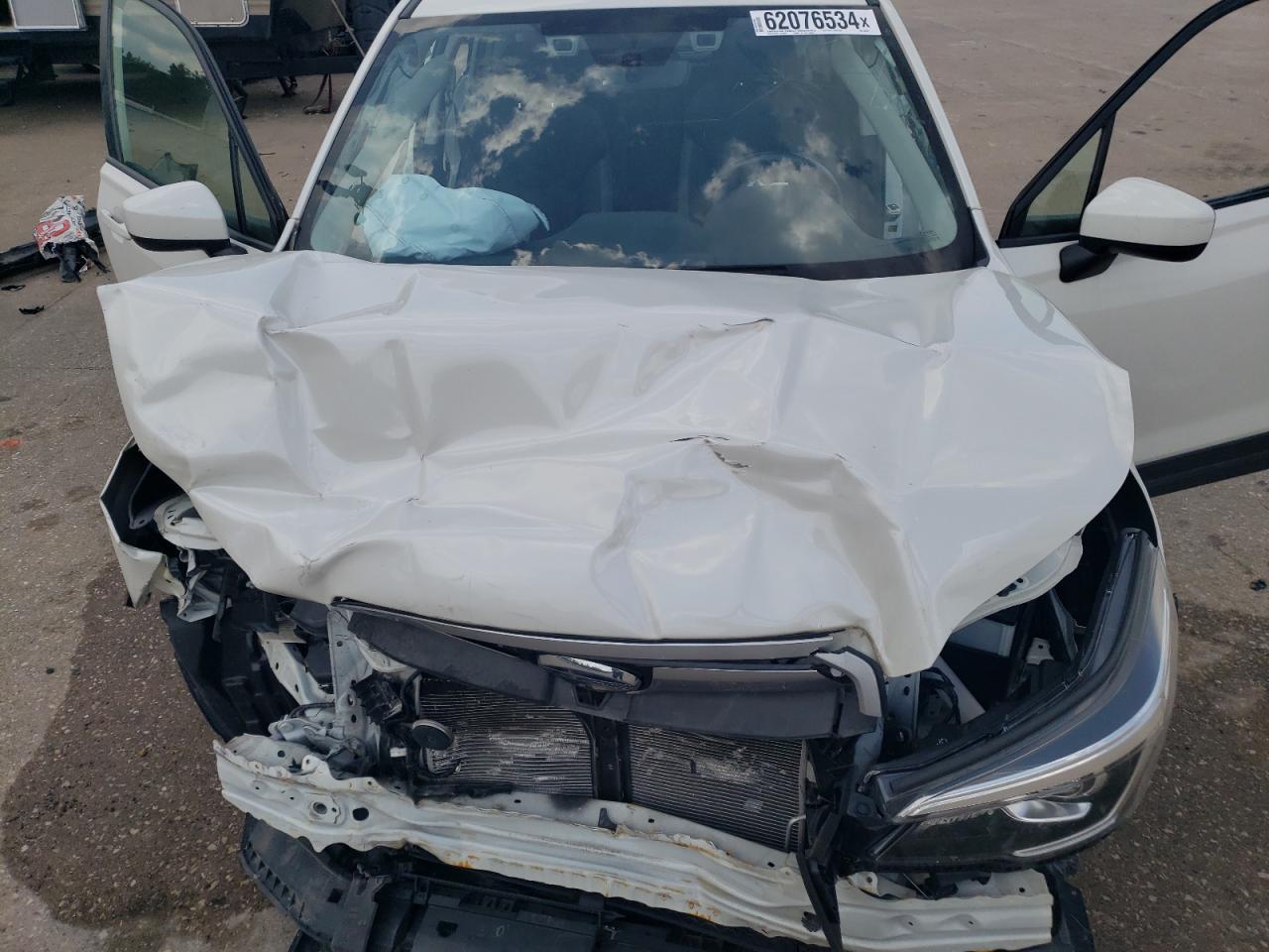 JF2SKAJC4LH581852 2020 Subaru Forester Premium