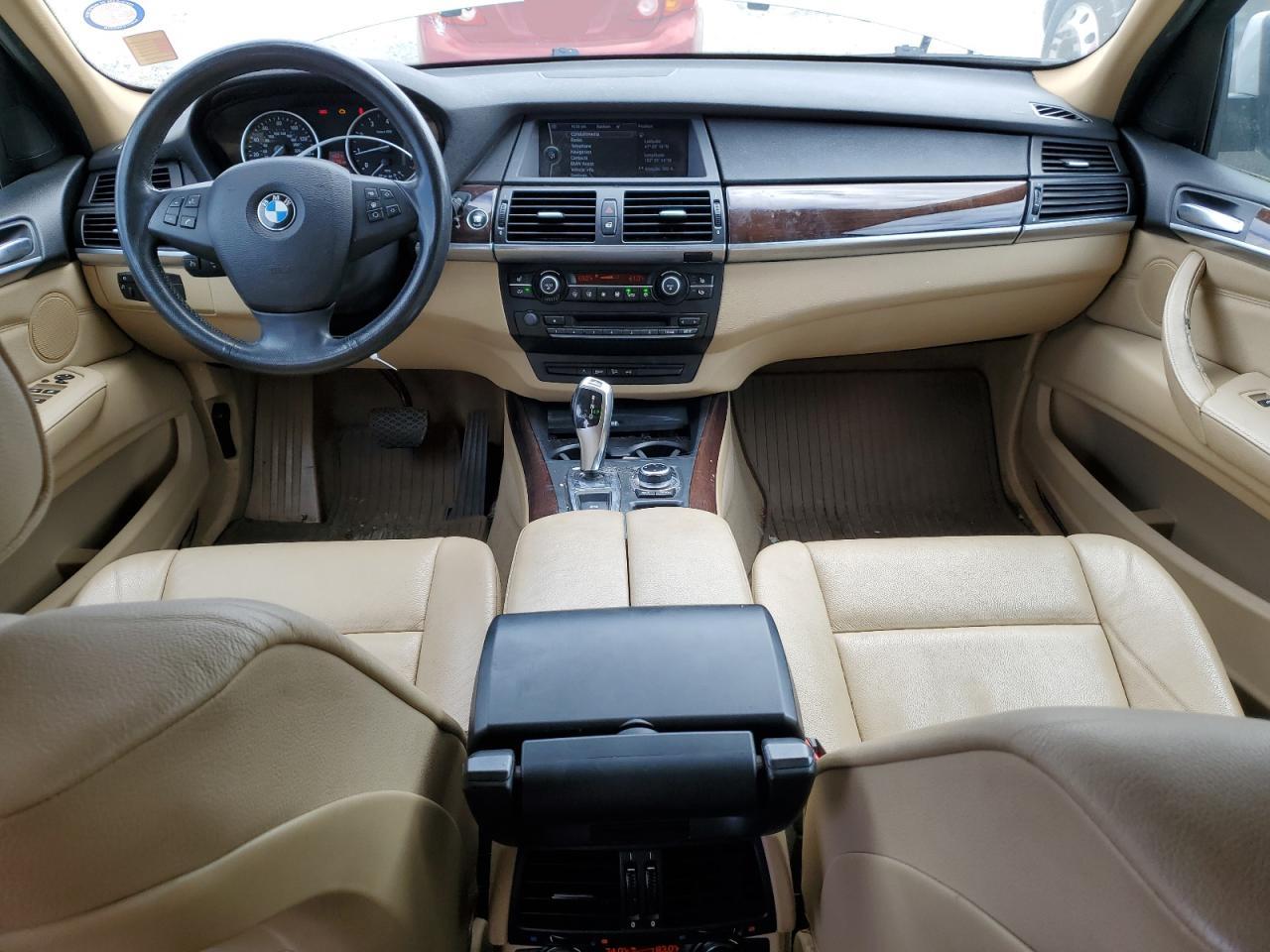 5UXFE4C56AL381748 2010 BMW X5 xDrive30I