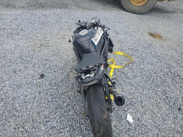 2011 KAWASAKI ZX600 R - JKAZX4R1XBA026585