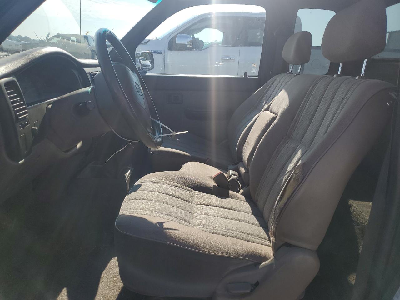 4TAVL52N1XZ475211 1999 Toyota Tacoma Xtracab