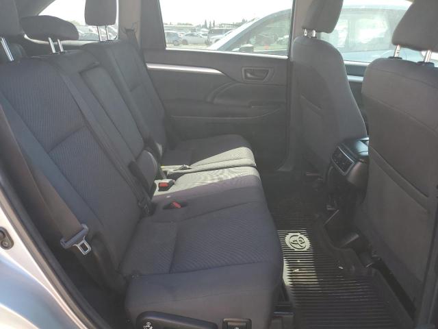 2017 Toyota Highlander Le VIN: 5TDBZRFH0HS479383 Lot: 62853874