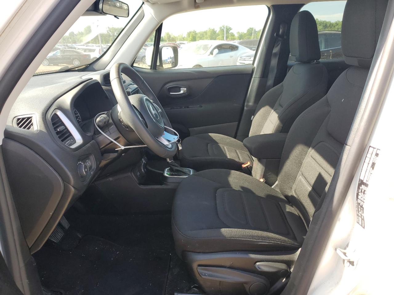 ZACNJBBB2LPL32580 2020 Jeep Renegade Latitude