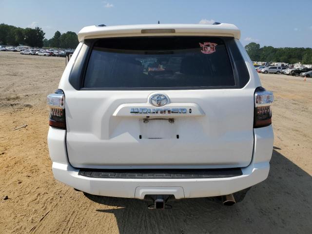 2020 Toyota 4Runner Sr5/Sr5 Premium VIN: JTEBU5JR9L5789260 Lot: 61810084