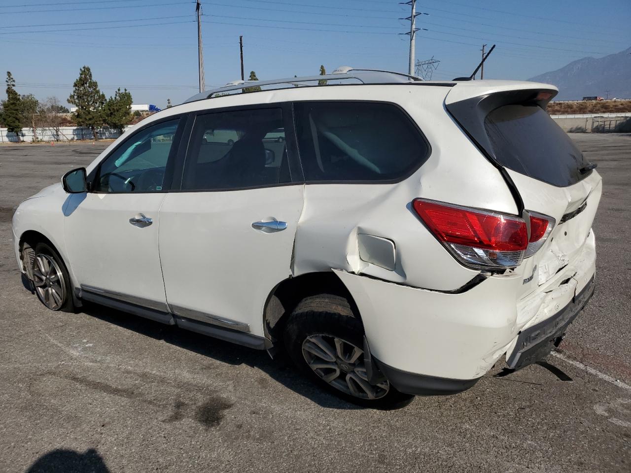 2015 Nissan Pathfinder S vin: 5N1AR2MN1FC690064