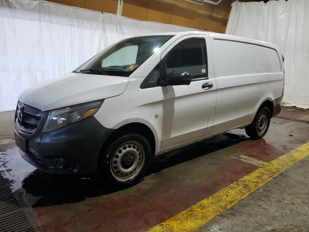 2016 Mercedes-Benz Metris vin: WD3PG2EA3G3147603