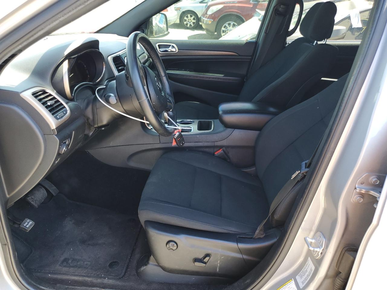 1C4RJFAG0GC332192 2016 Jeep Grand Cherokee Laredo