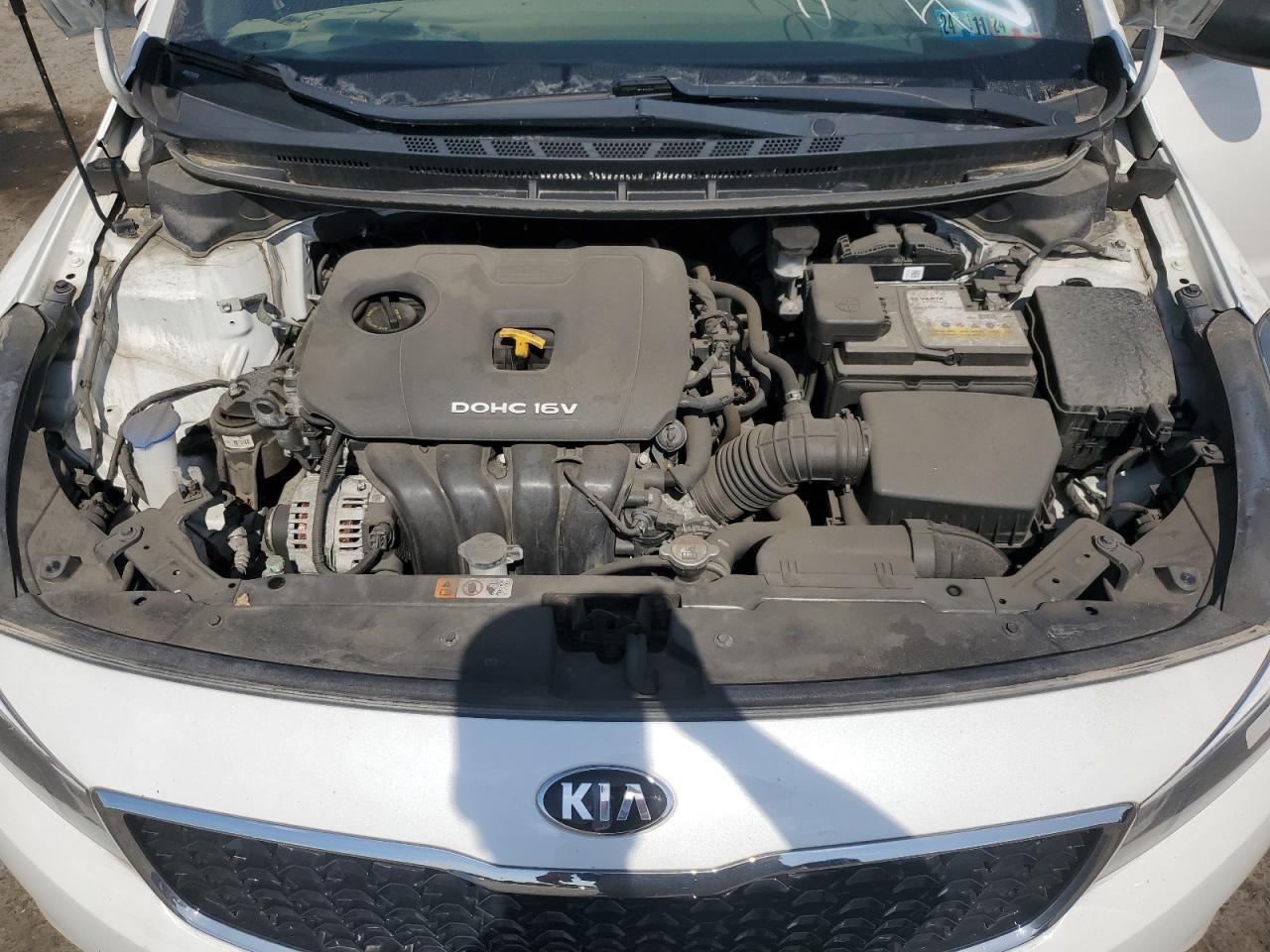 3KPFL4A72JE210886 2018 Kia Forte Lx