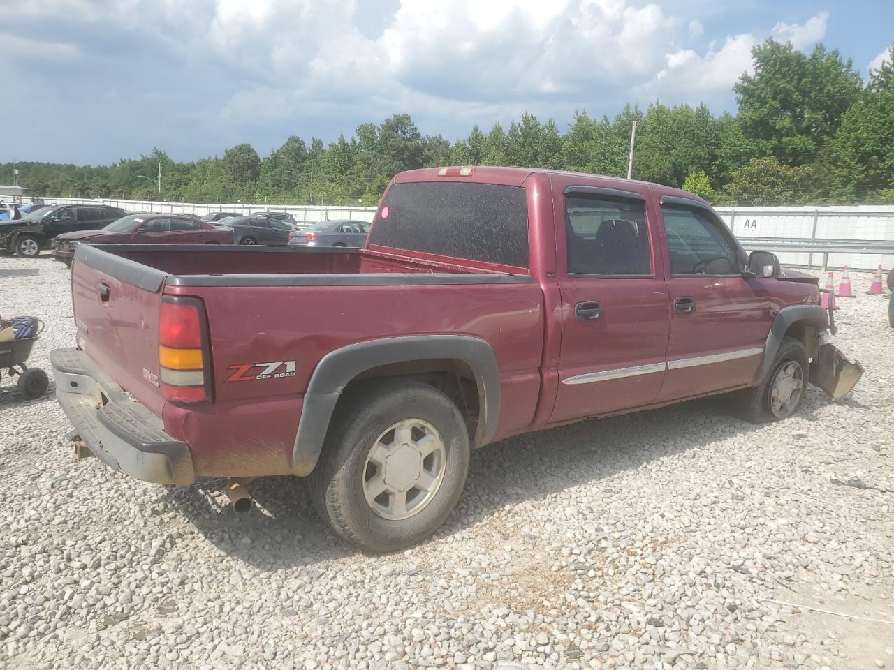 Lot #2823851030 2005 GMC NEW SIERRA