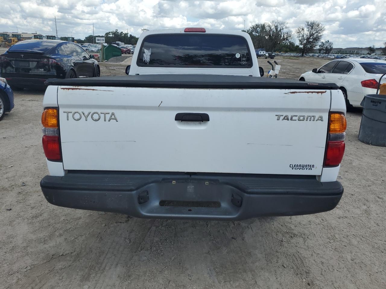 5TENL42N51Z854738 2001 Toyota Tacoma