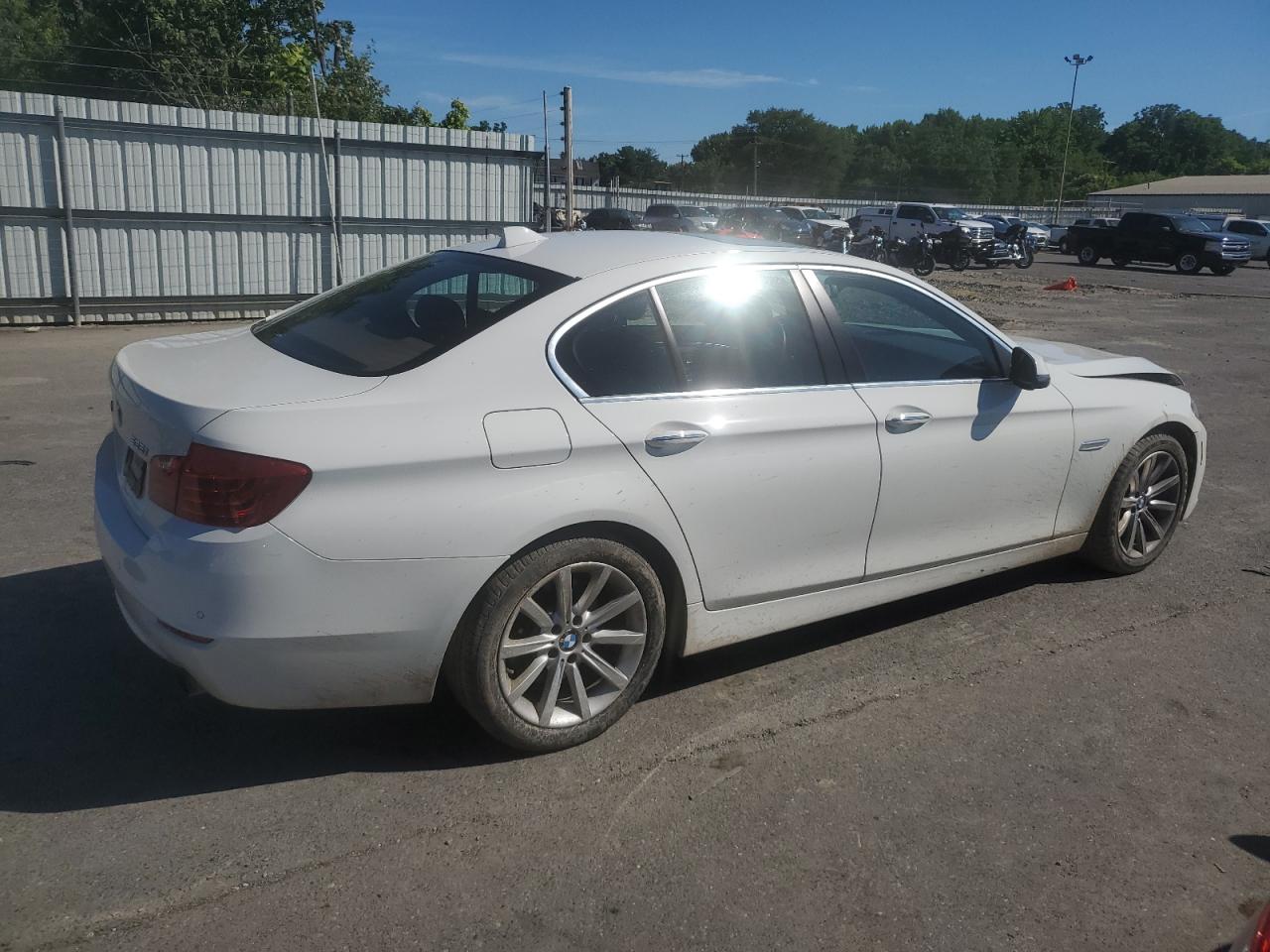 WBA5B3C53FD547352 2015 BMW 535 Xi