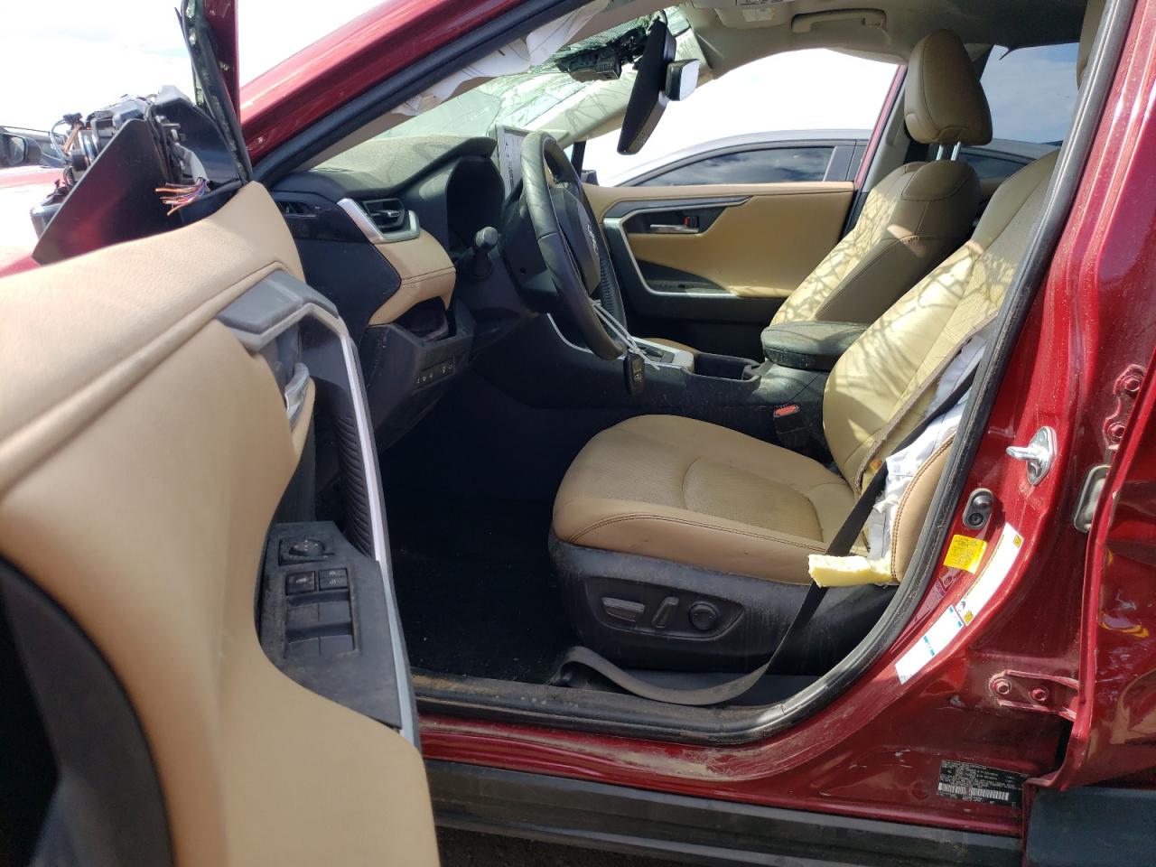 JTMD6RFVXND068944 2022 Toyota Rav4 Limited