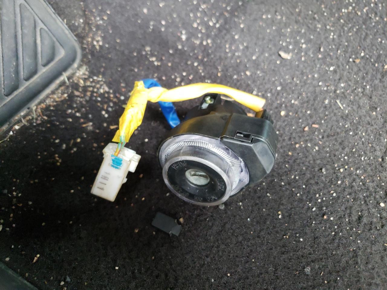 KNAGM4A77B5186502 2011 Kia Optima Lx