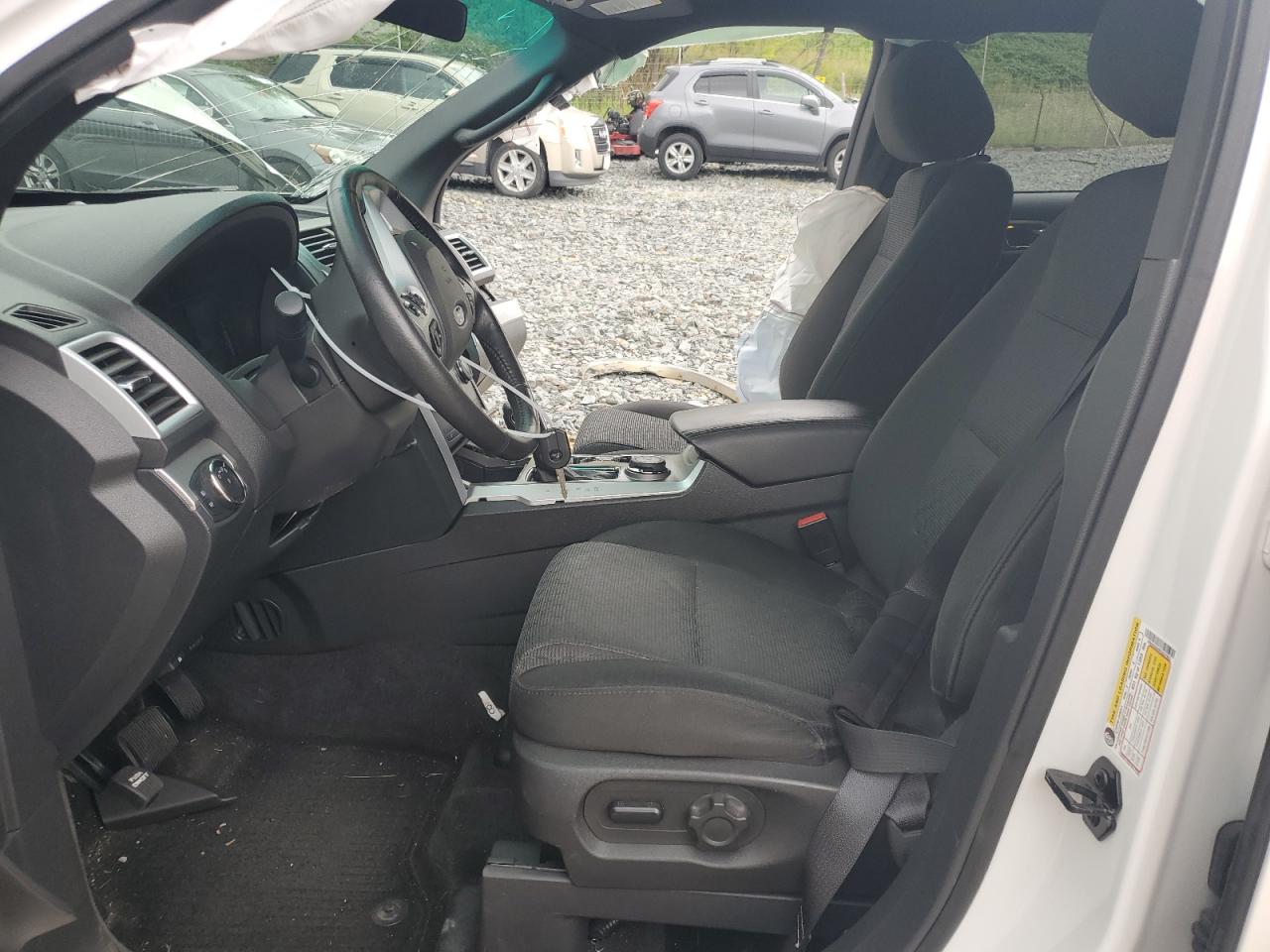 1FM5K8D8XFGA37955 2015 Ford Explorer Xlt