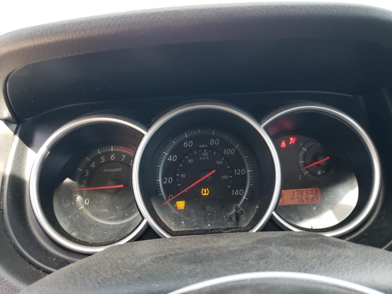 3N1BC1CP9BL392256 2011 Nissan Versa S