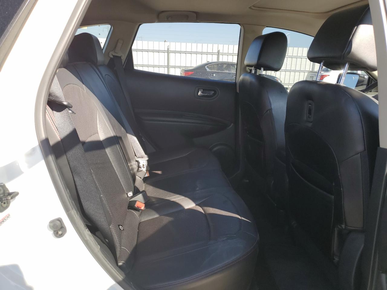 JN8AS5MV8CW390935 2012 Nissan Rogue S