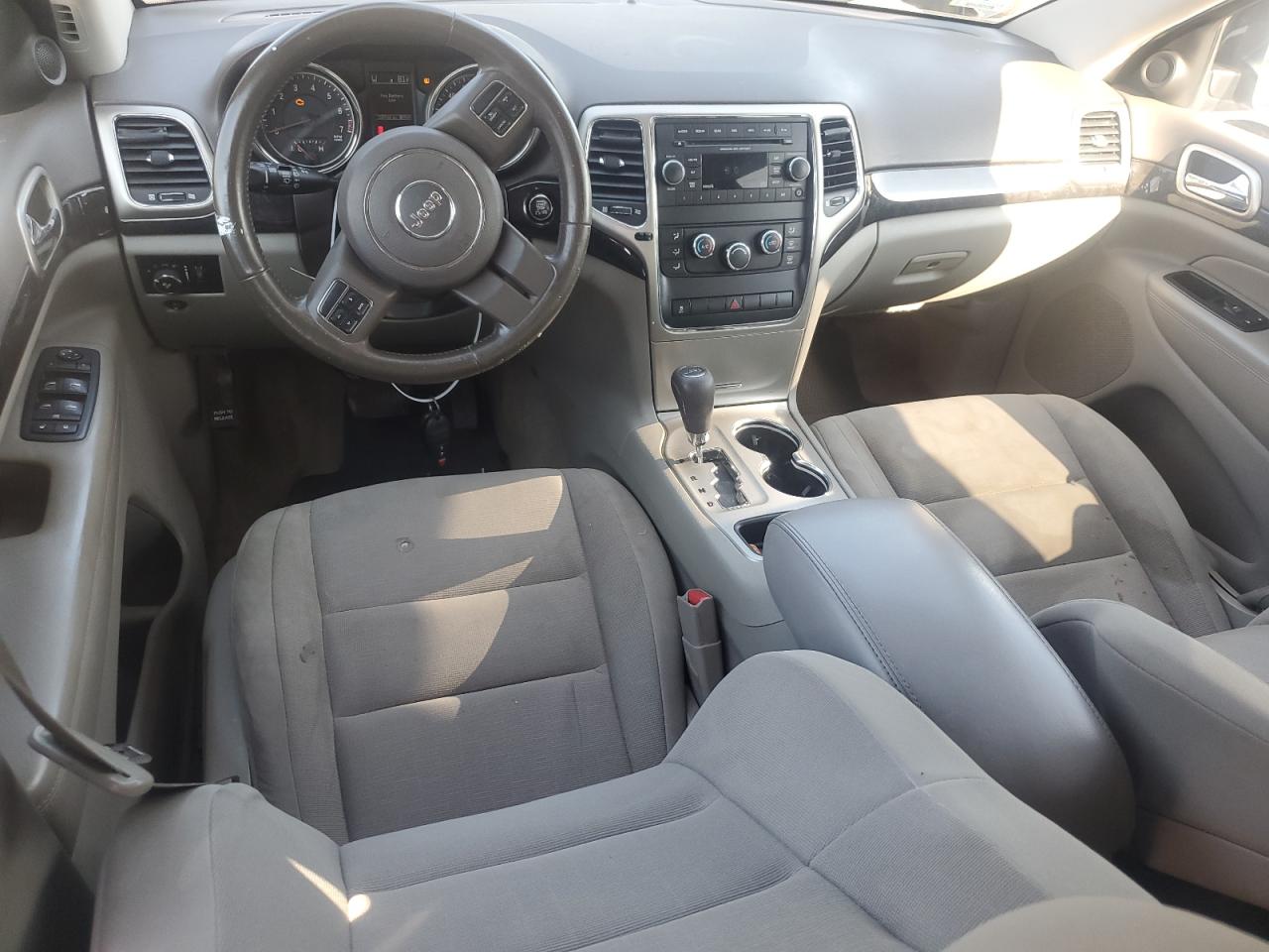 2012 Jeep Grand Cherokee Laredo vin: 1C4RJFAG6CC134744