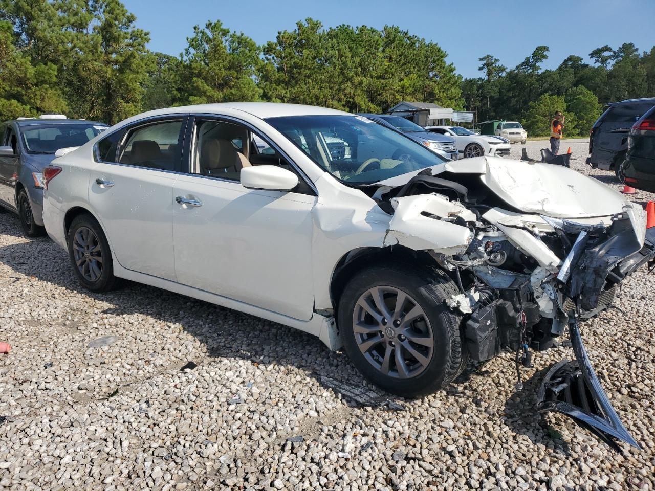 2015 Nissan Altima 2.5 vin: 1N4AL3AP4FC580357