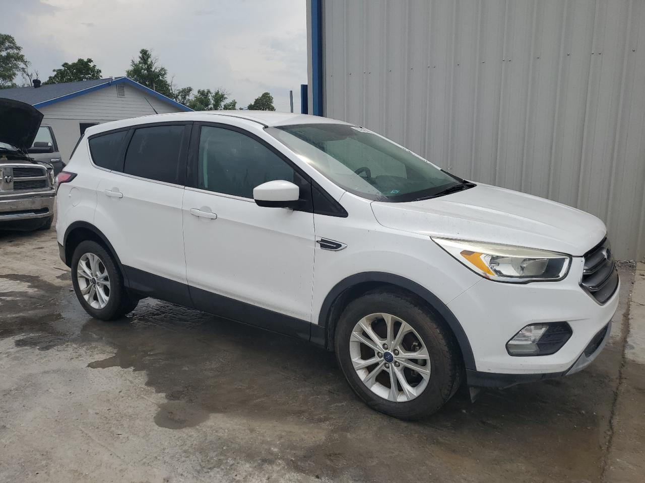 2017 Ford Escape Se vin: 1FMCU0GD4HUA53133