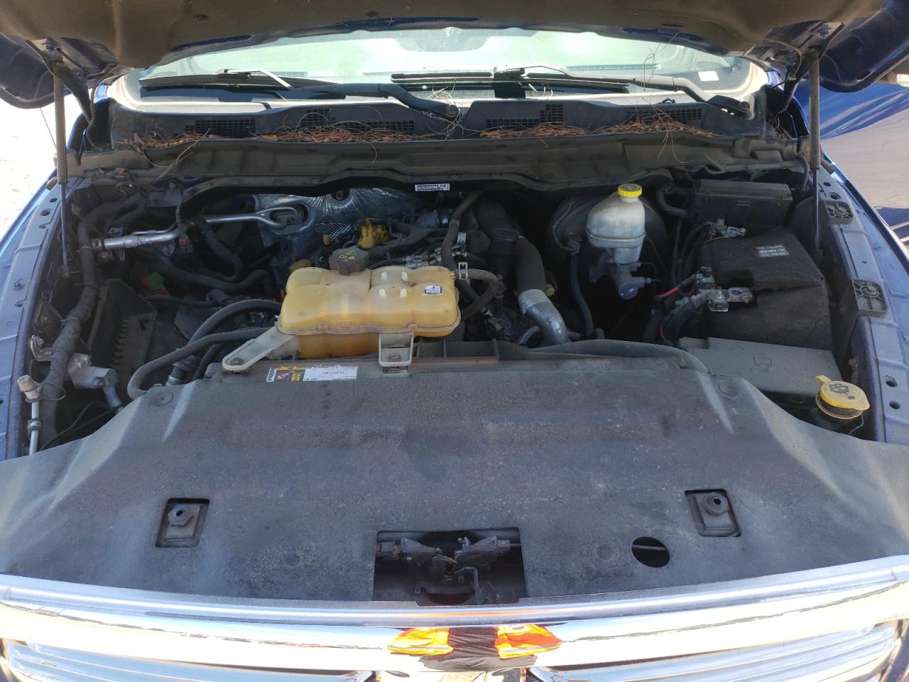 1C6RR7TM1FS531586 2015 Ram 1500 Slt