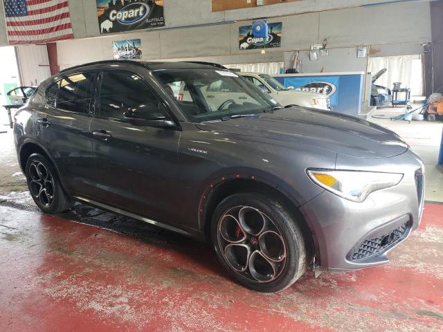 VIN ZASPAKBN9N7D42262 2022 Alfa Romeo Stelvio, TI no.4