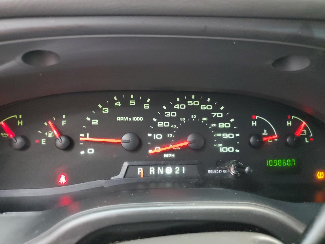 1FBNE31LX8DB50756 2008 Ford Econoline E350 Super Duty Wagon