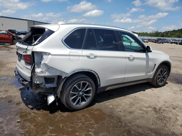 VIN 5UXKR0C54J0Y03884 2018 BMW X5, Xdrive35I no.3