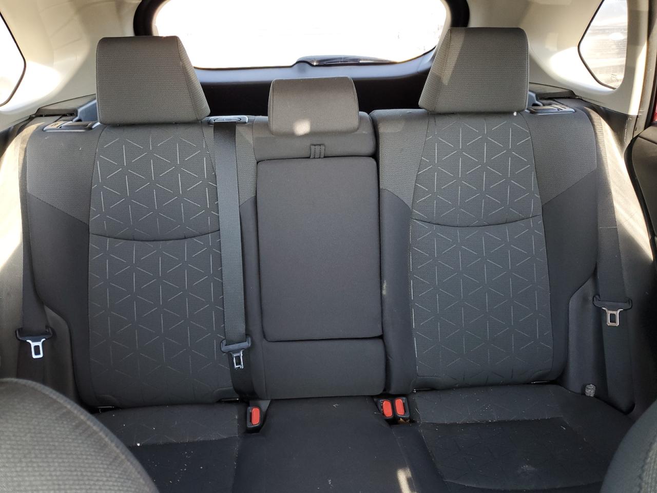 2T3P1RFV8MW199772 2021 Toyota Rav4 Xle