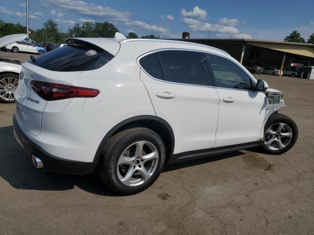 VIN ZASPAKAN2L7C95607 2020 Alfa Romeo Stelvio no.3