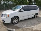 CHRYSLER TOWN & COU photo