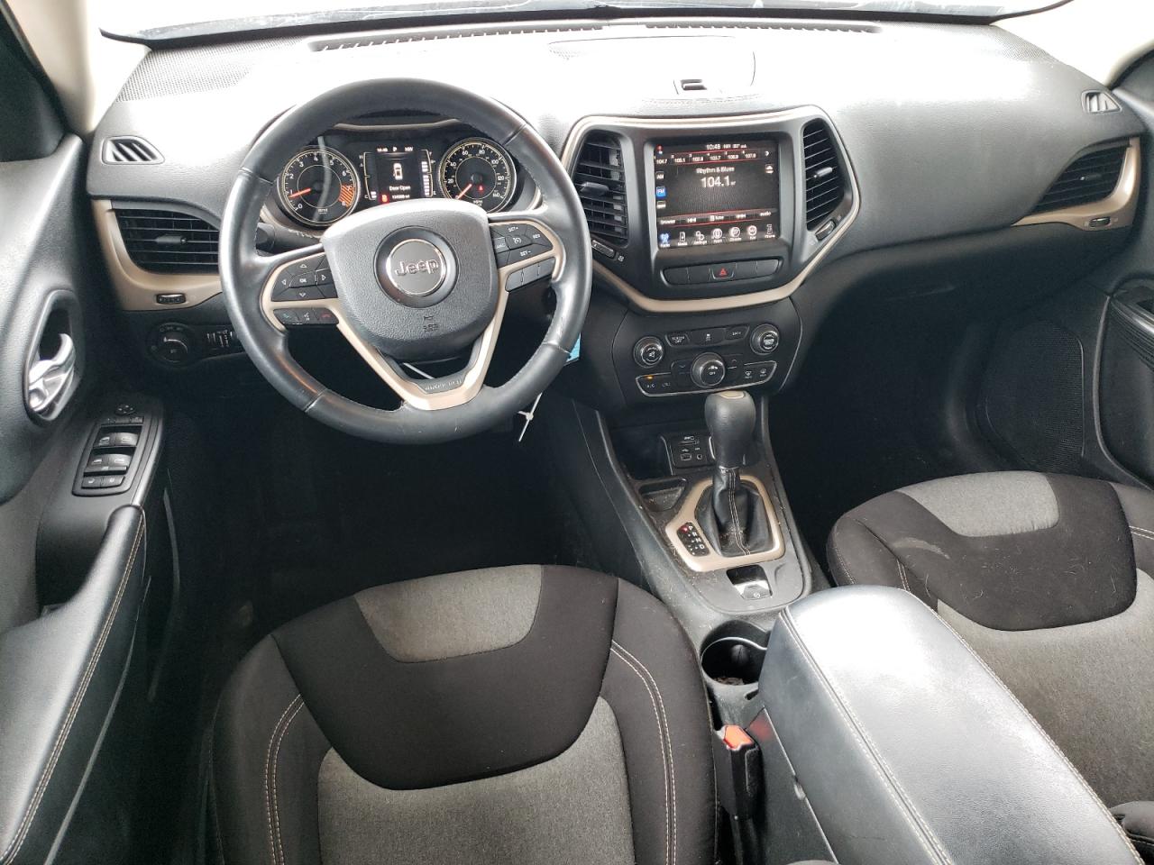 1C4PJLCS8EW319466 2014 Jeep Cherokee Latitude