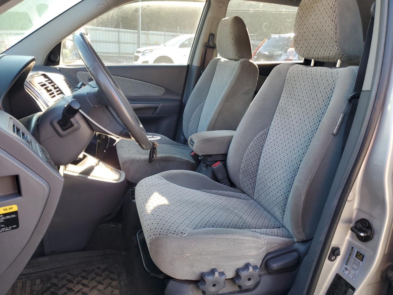 KM8JN12D75U099858 2005 Hyundai Tucson Gls