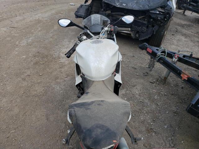 2021 DUCATI SUPERSPORT ZDMVABDS2MB000297