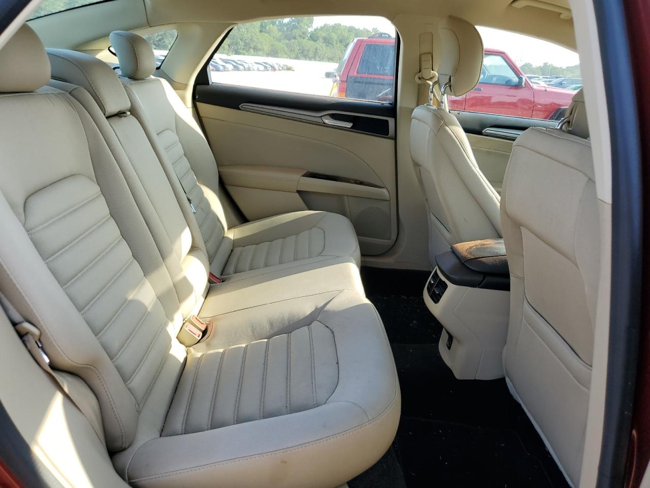 3FA6P0H77ER377445 2014 Ford Fusion Se