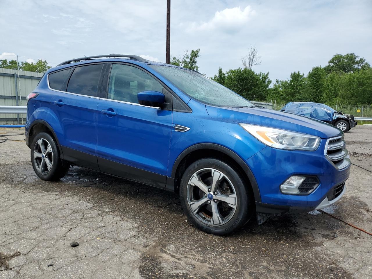 2017 Ford Escape Se vin: 1FMCU9GD2HUB59701