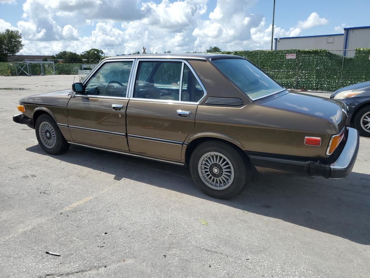 6790771 1980 BMW 528I