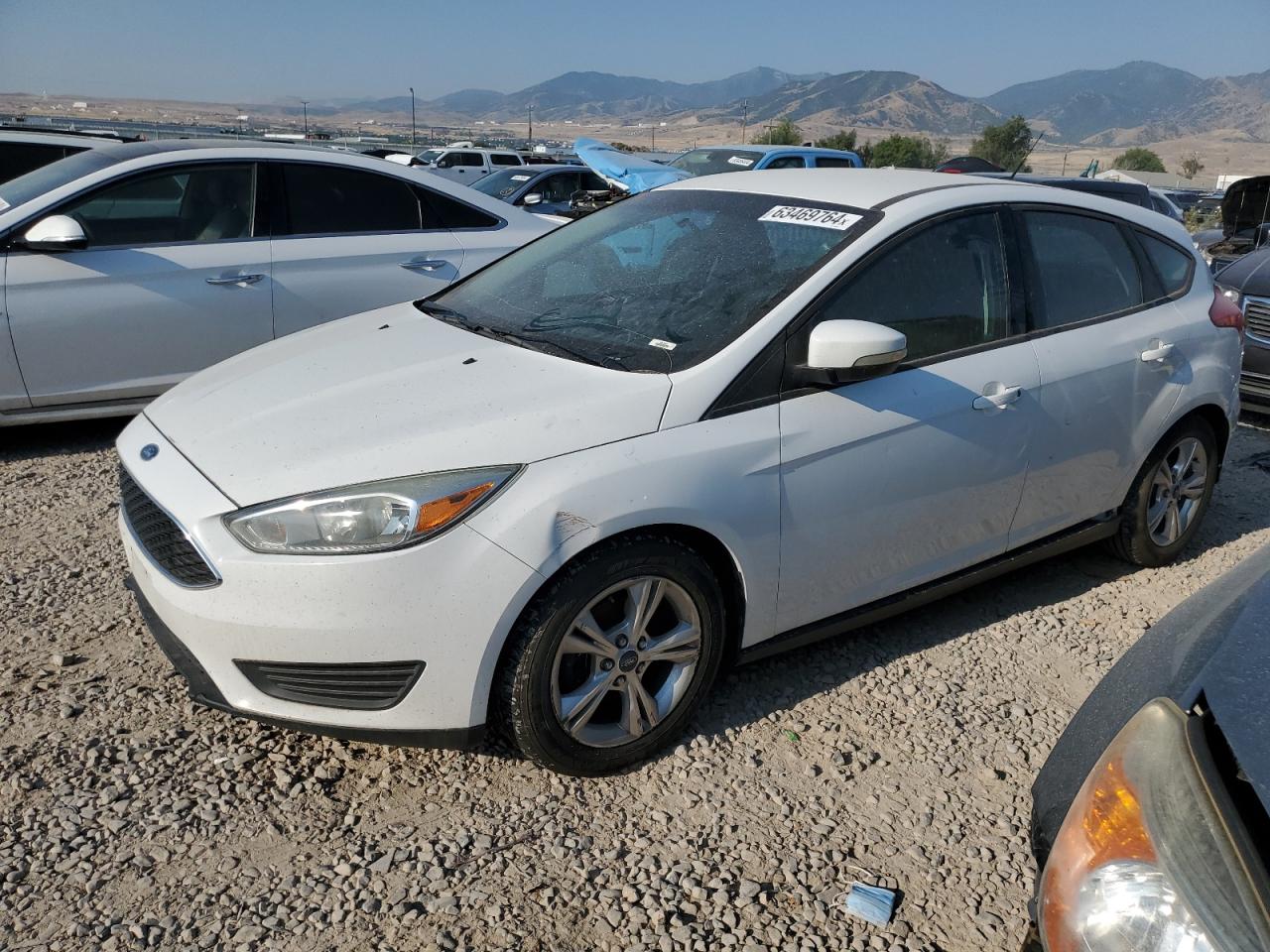 2015 Ford Focus Se vin: 1FADP3K27FL376544