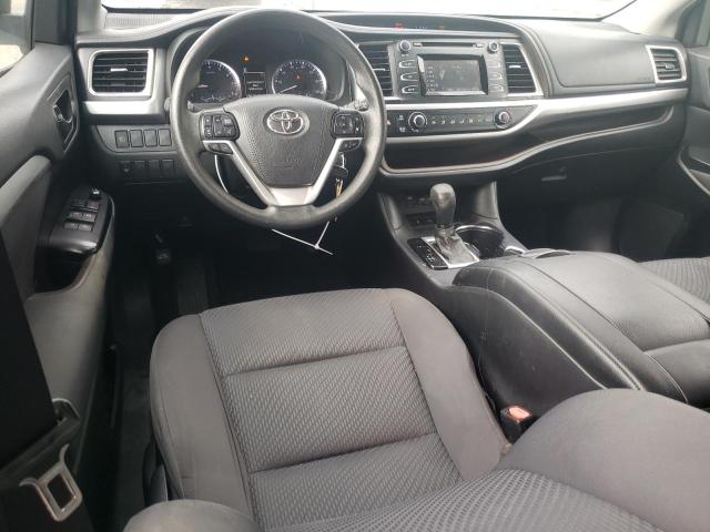 VIN 5TDZARFH1KS060990 2019 Toyota Highlander, LE no.8