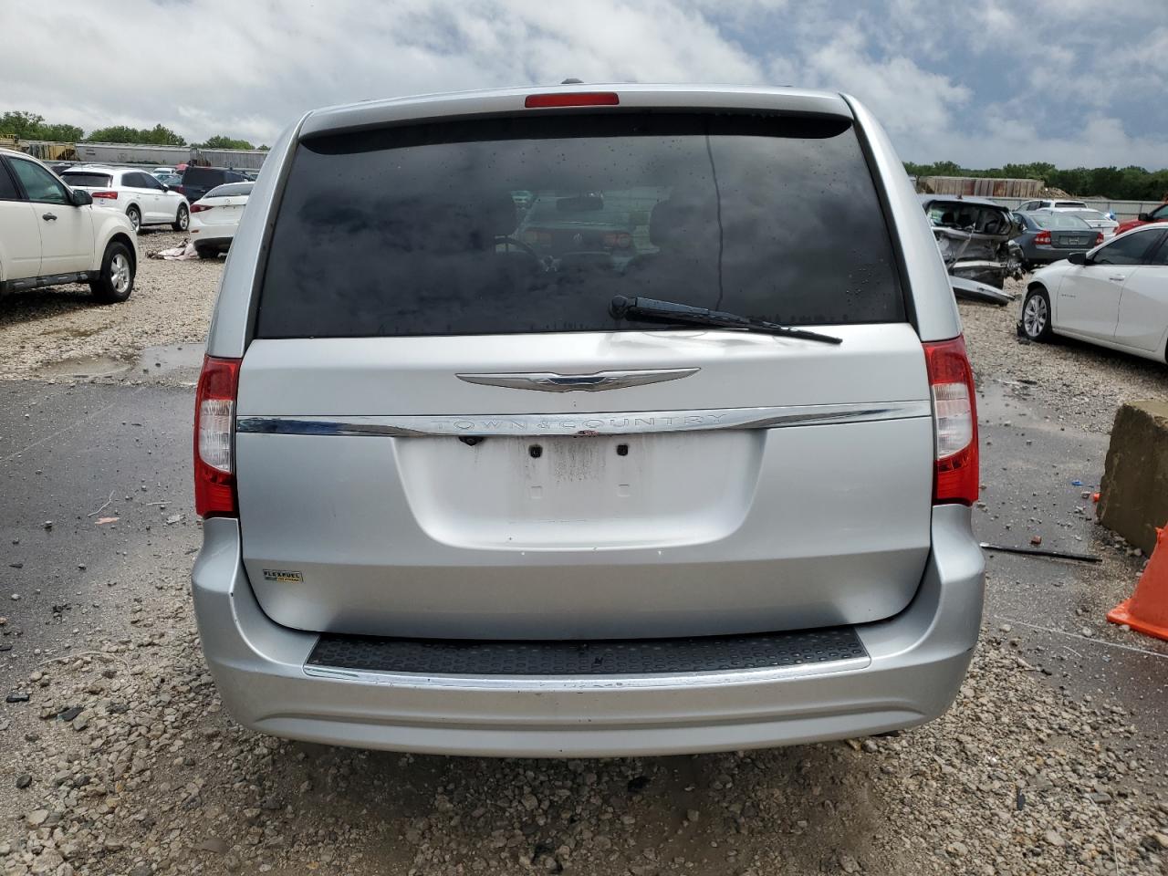 2C4RC1BG7CR348872 2012 Chrysler Town & Country Touring