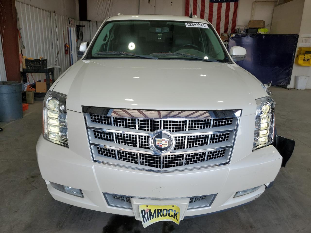 CADILLAC ESCALADE ESV PLATINUM