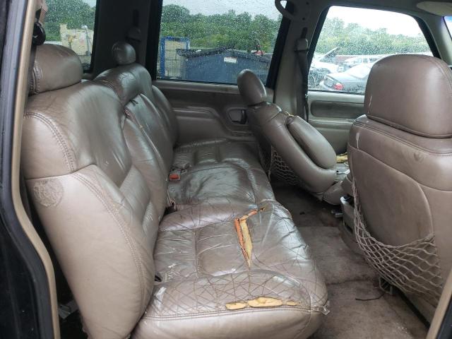 1999 GMC Suburban K1500 VIN: 1GKFK16R9XJ704173 Lot: 60849894