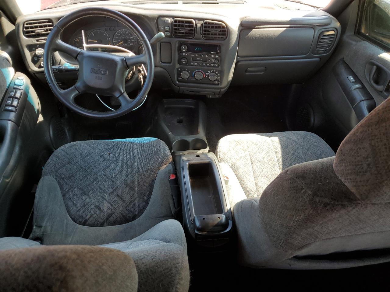 1GTDT13W72K198548 2002 GMC Sonoma