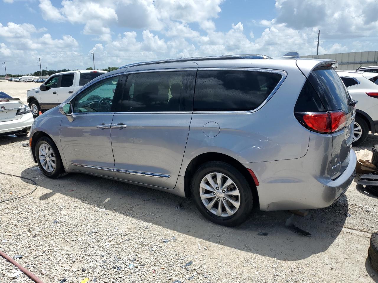 2019 Chrysler Pacifica Touring L vin: 2C4RC1BG4KR593238