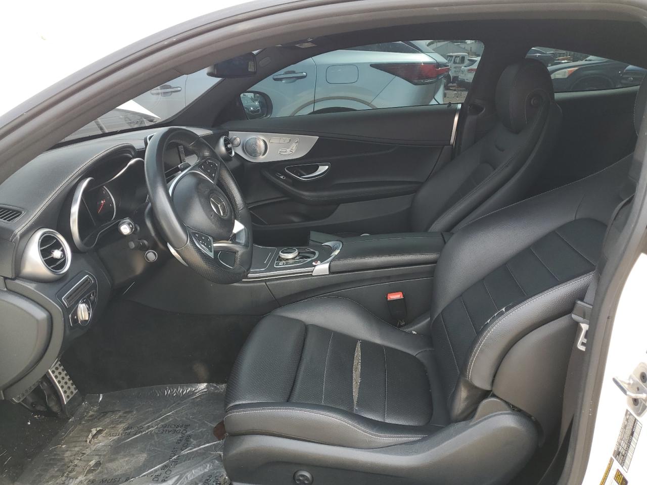 WDDWJ4JB3JF751659 2018 Mercedes-Benz C 300