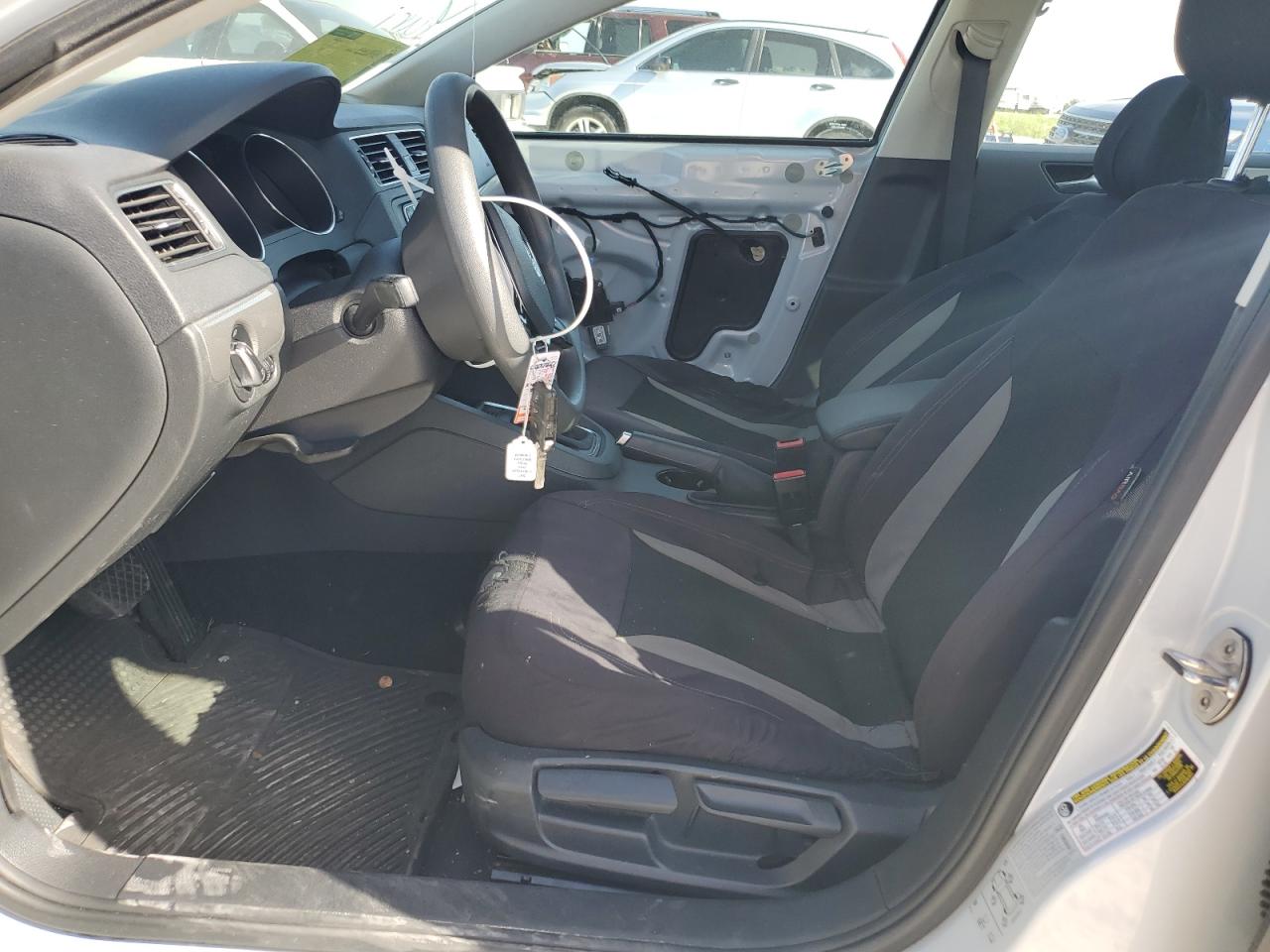 3VW2B7AJ9HM374471 2017 Volkswagen Jetta S