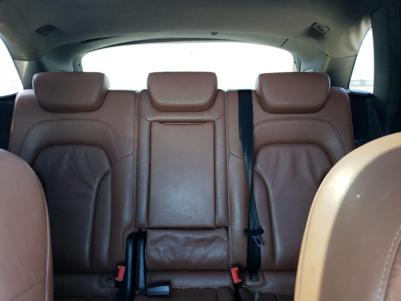 WA1VKAFP2AA012084 2010 Audi Q5 Prestige