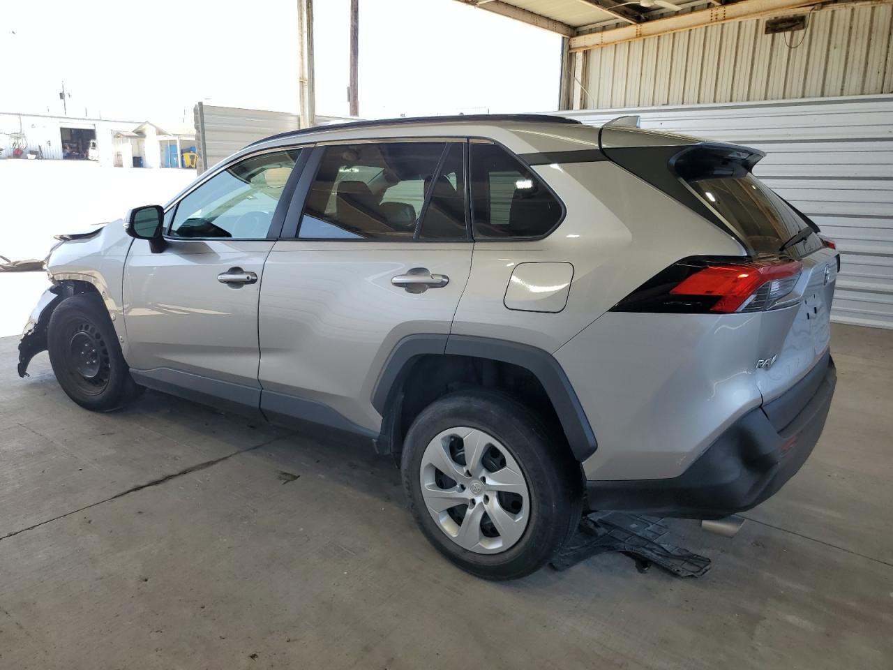 Lot #3033220801 2020 TOYOTA RAV4 LE