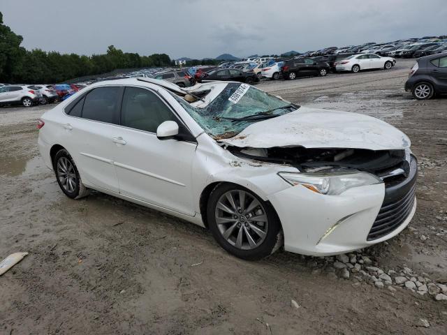 VIN 4T1BF1FK3FU969326 2015 Toyota Camry, LE no.4