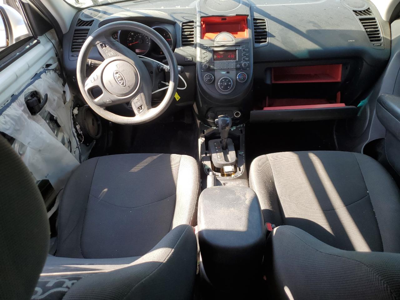 KNDJT2A27A7060924 2010 Kia Soul +